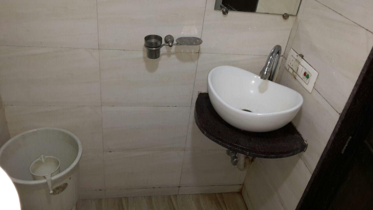 Hotel Crystal Vadodara Ngoại thất bức ảnh